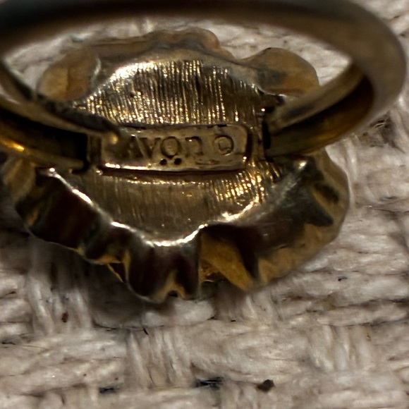 Vintage 70’s Avon Fire Opal Ring - Picture 2 of 2